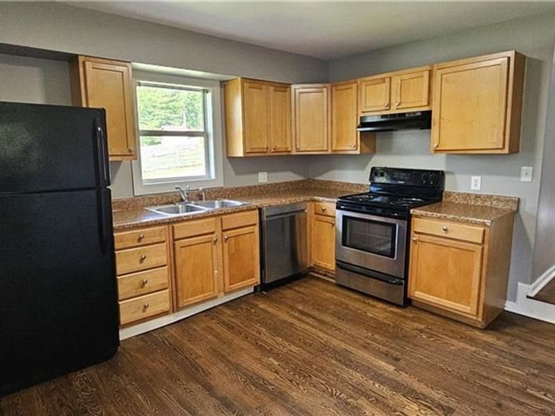 393 N Main Street, Waynesville, OH 45068 Photo 7