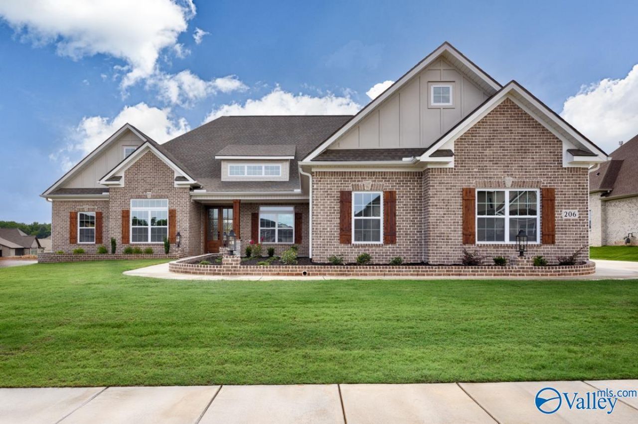 126 Josie Loop Trail, Toney, AL 35773 Main Photo