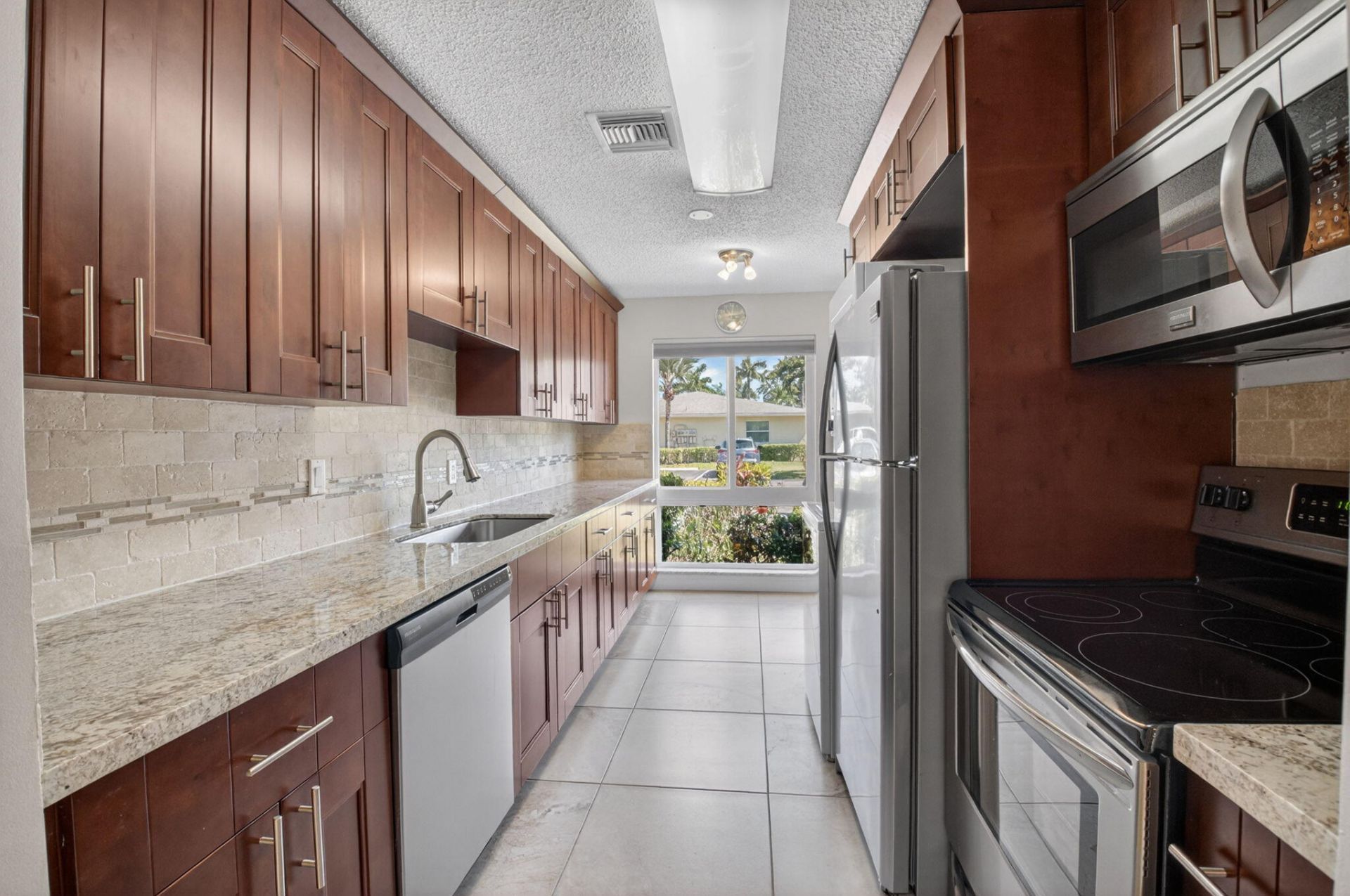 13740 Vía Flora, Unit C, Delray Beach, FL 33484 Photo