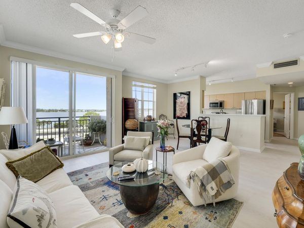 616 Clearwater Park Road, Unit 513, West Palm Beach, FL 33401