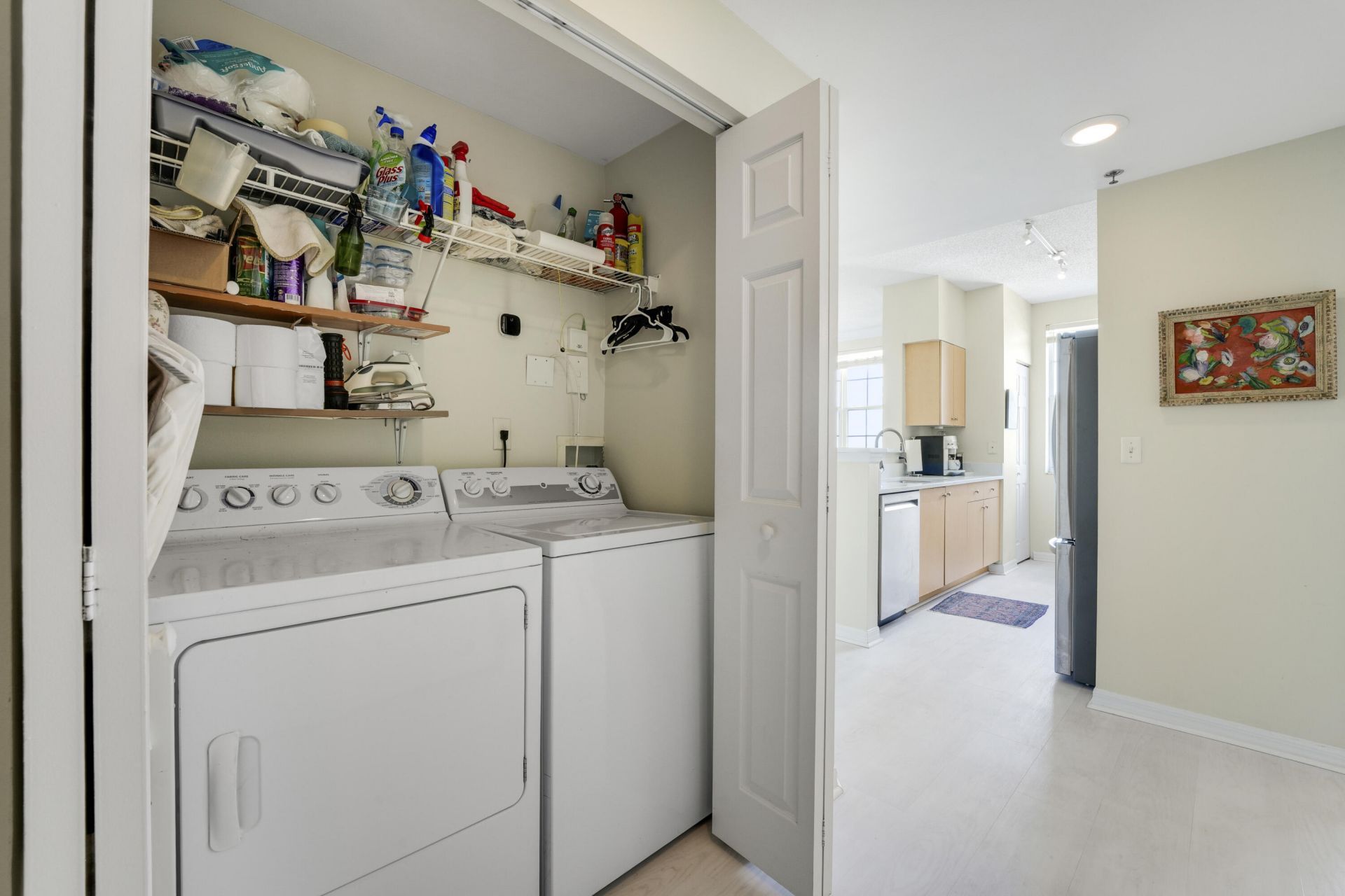 616 Clearwater Park Road, Unit 513, West Palm Beach, FL 33401 Photo