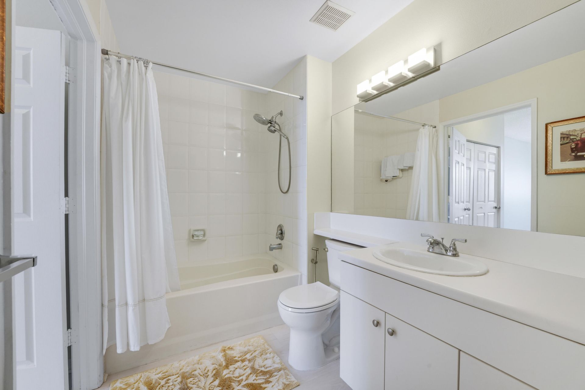 616 Clearwater Park Road, Unit 513, West Palm Beach, FL 33401 Photo