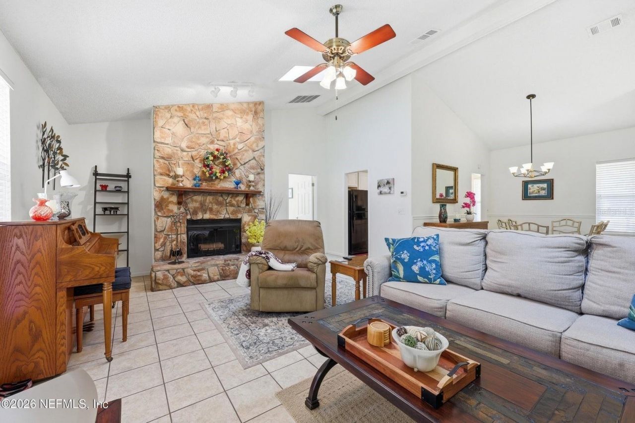 5327 Racoon Ridge Court , Jacksonville, FL 32258 Photo