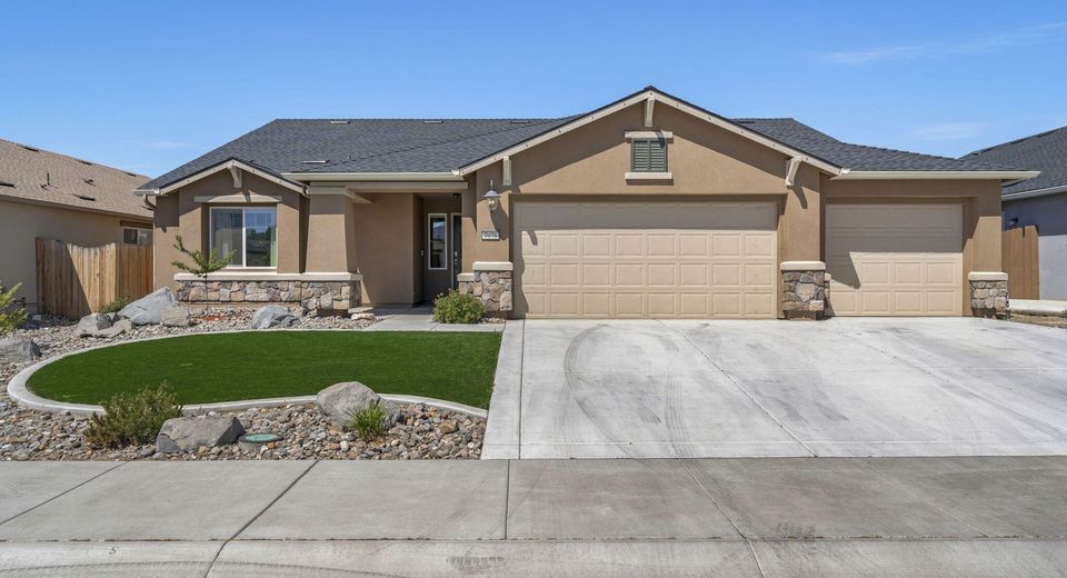 7078 Saddlehorn Road, Carson City, NV 89701 Photo