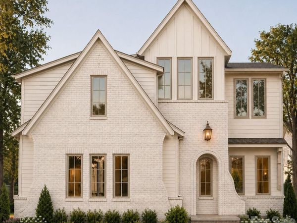 614 Mammoth Oaks Drive , Charlotte, NC 28270