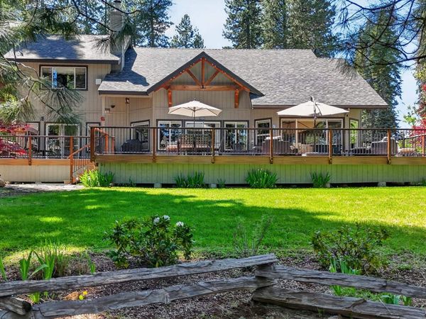 1401 Peninsula Drive, Lake Almanor, CA 96137