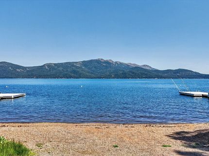 1401 Peninsula Drive, Lake Almanor, CA 96137 Photo