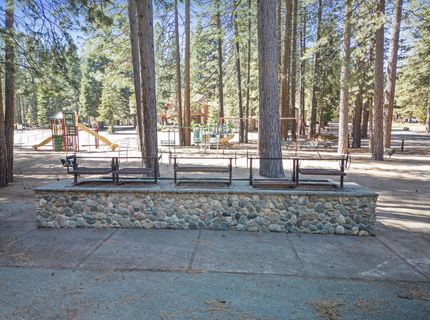 1401 Peninsula Drive, Lake Almanor, CA 96137 Photo