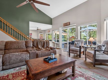 1401 Peninsula Drive, Lake Almanor, CA 96137 Photo