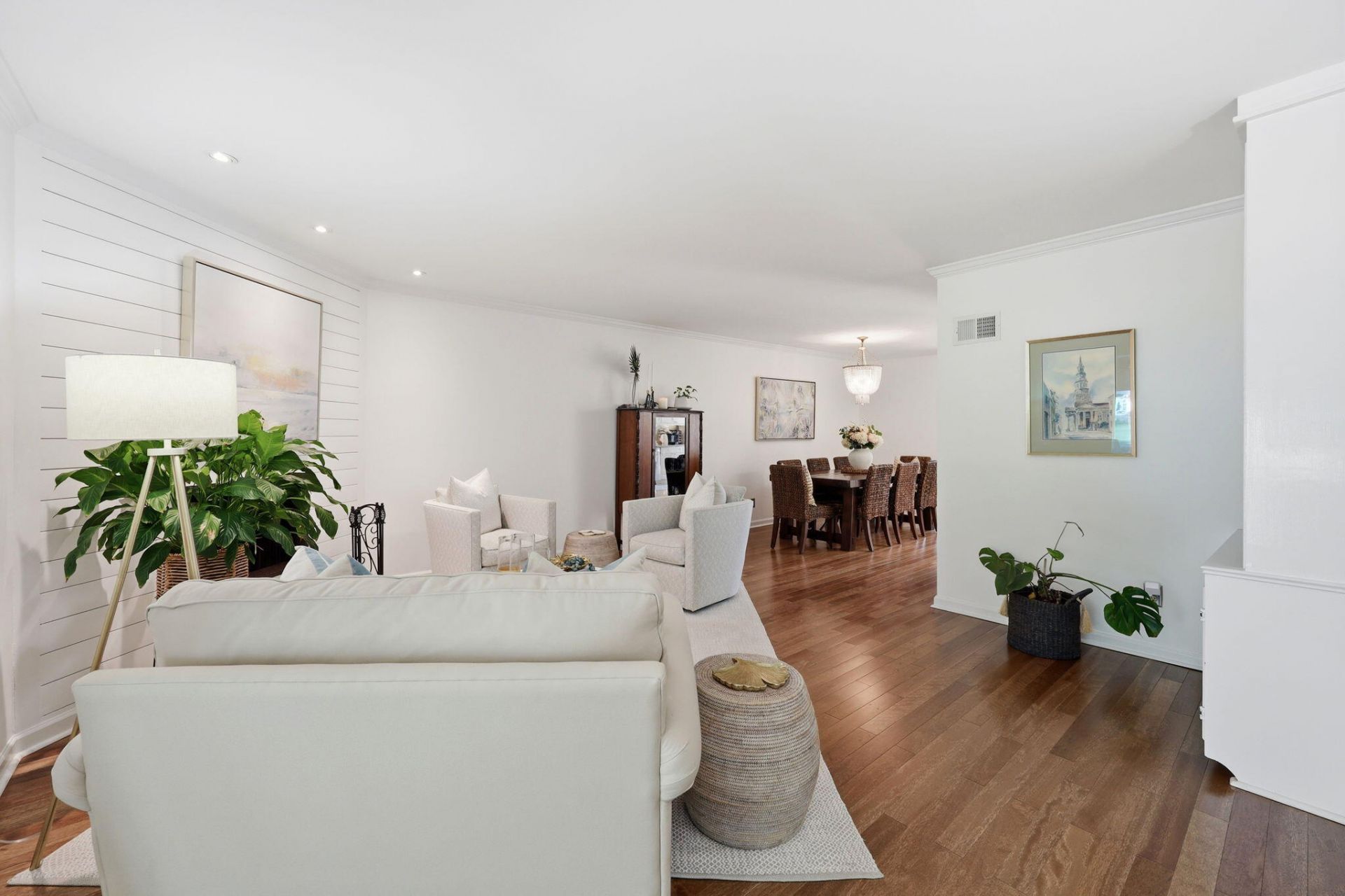1004 Ventura Place Photo 14