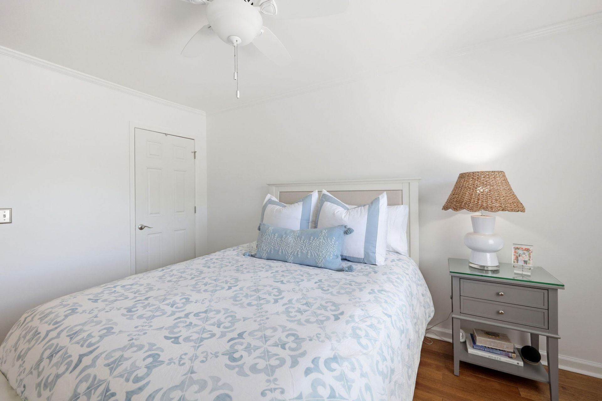 1004 Ventura Place Photo 31