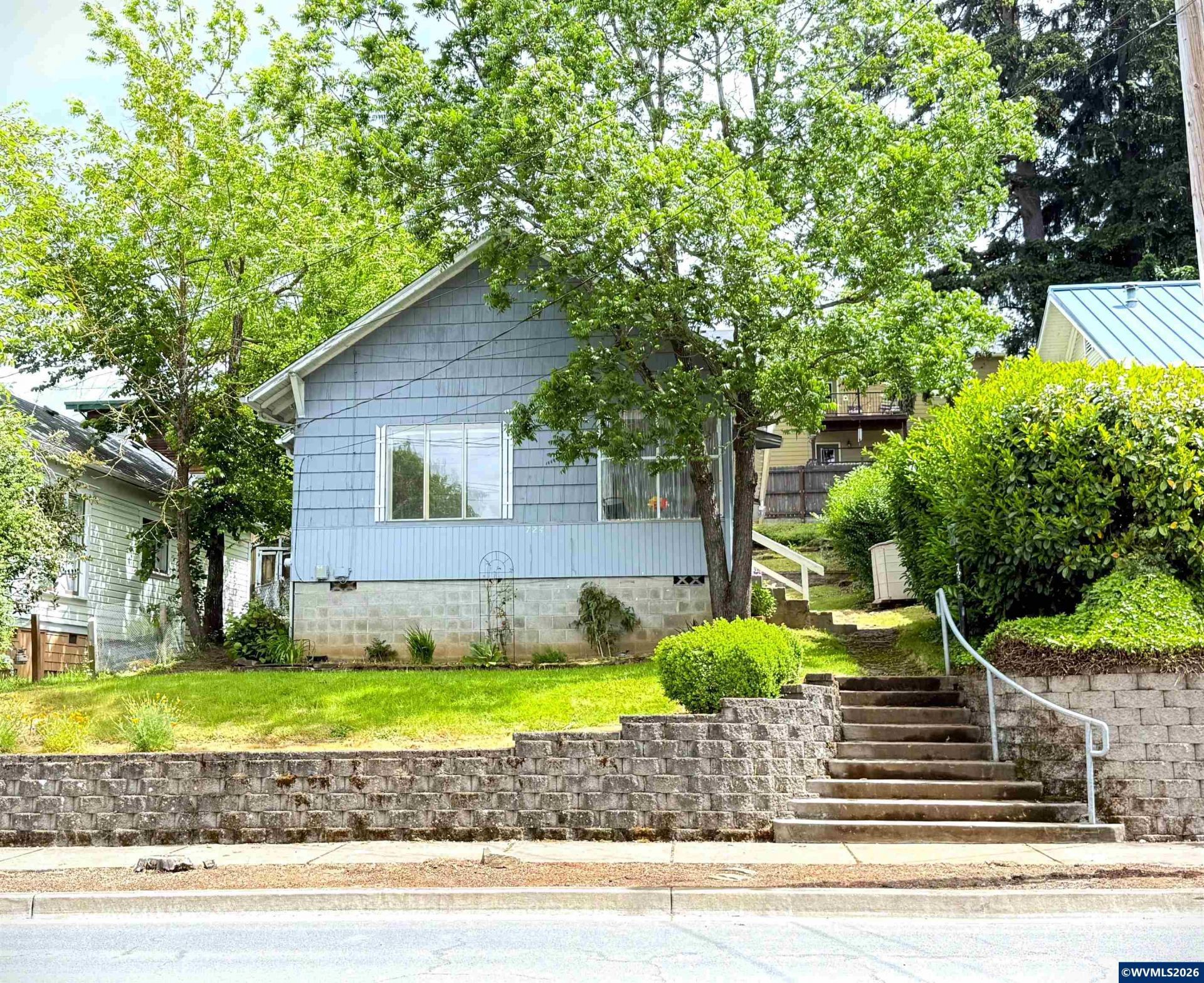 724 N Main St Brownsville, OR 97327