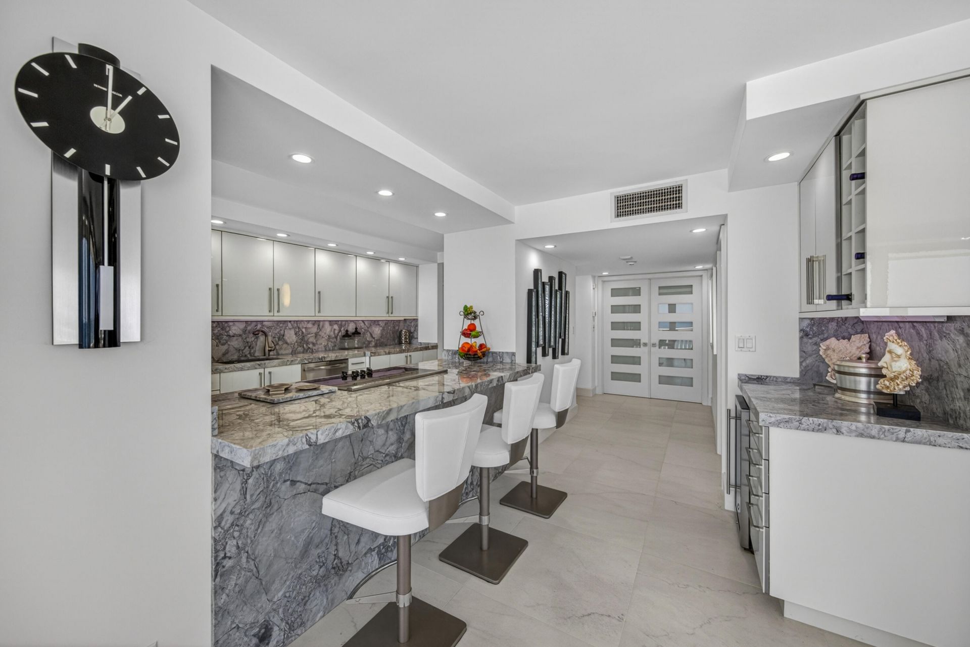 2200 S Ocean Lane, Unit 909, Fort Lauderdale, FL 33316 Photo