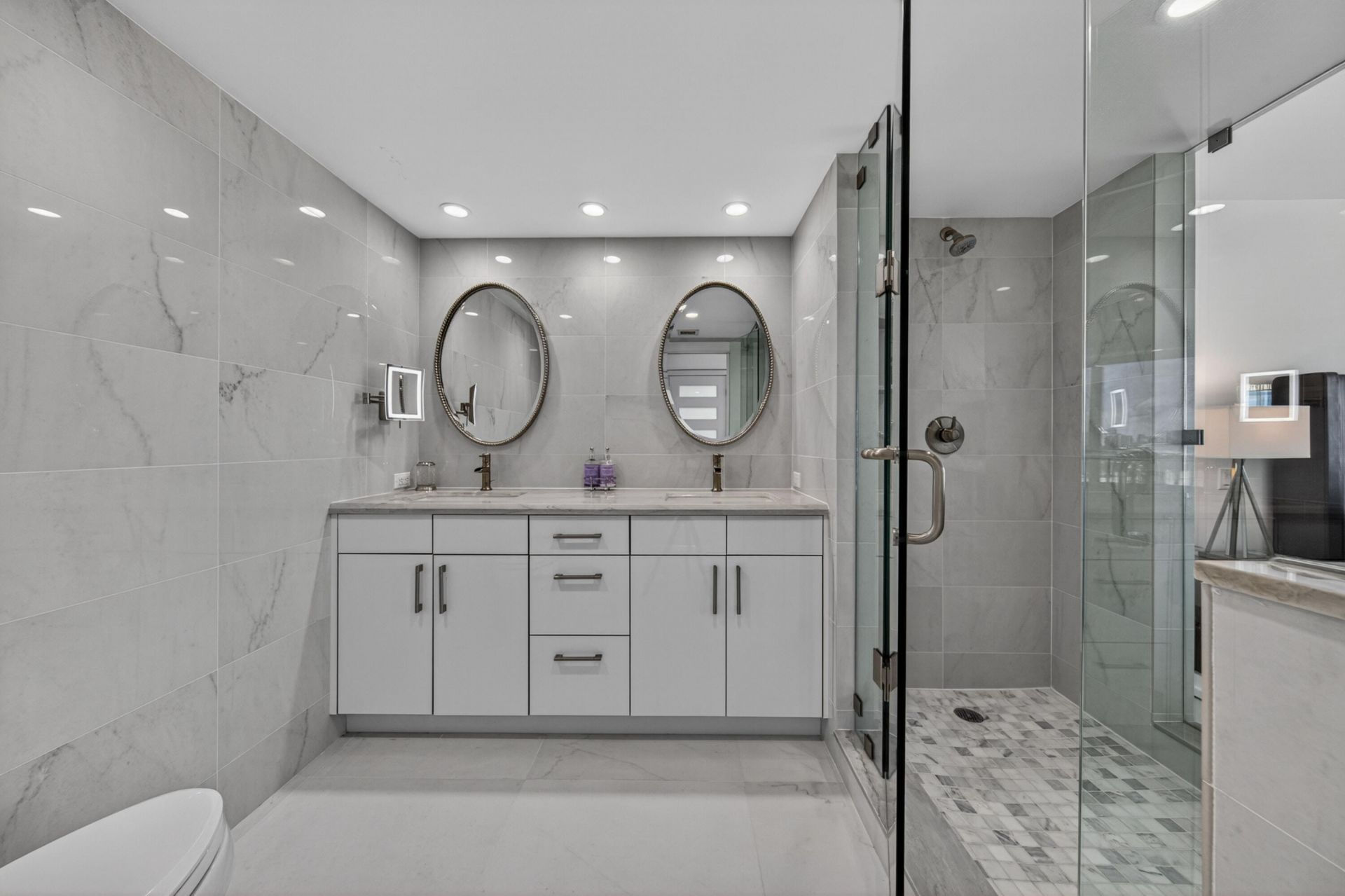 2200 S Ocean Lane, Unit 909, Fort Lauderdale, FL 33316 Photo