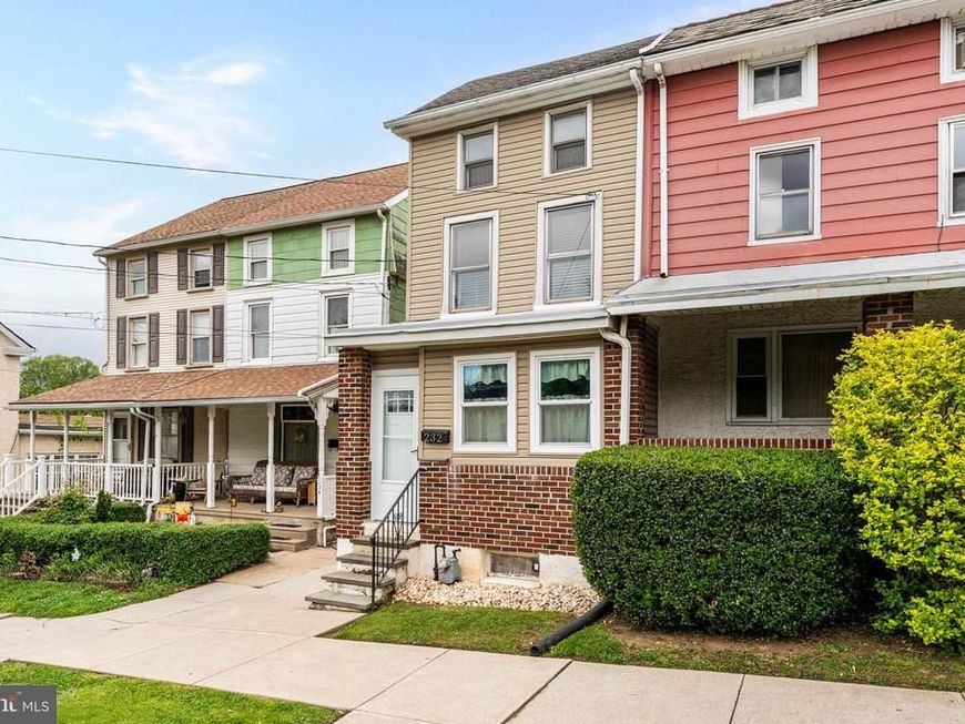 232 W 5th Avenue, Conshohocken, PA 19428 Main Photo