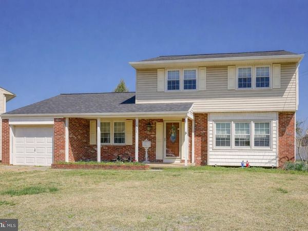 351 CROCE AVENUE, GIBBSTOWN, NJ 08027