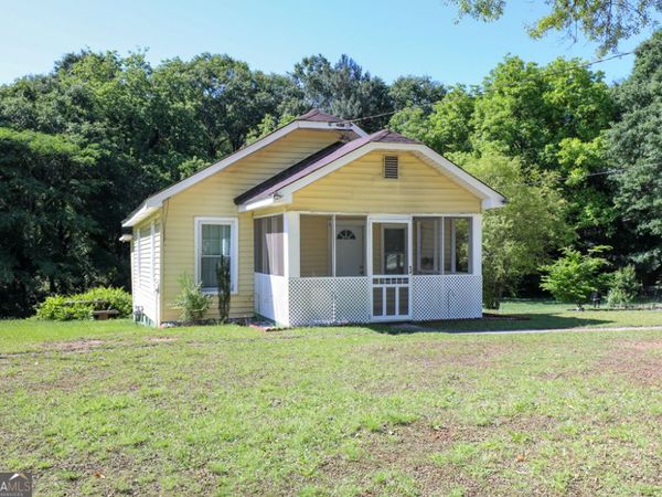 1186 E Tugalo Street, Toccoa, GA 30577