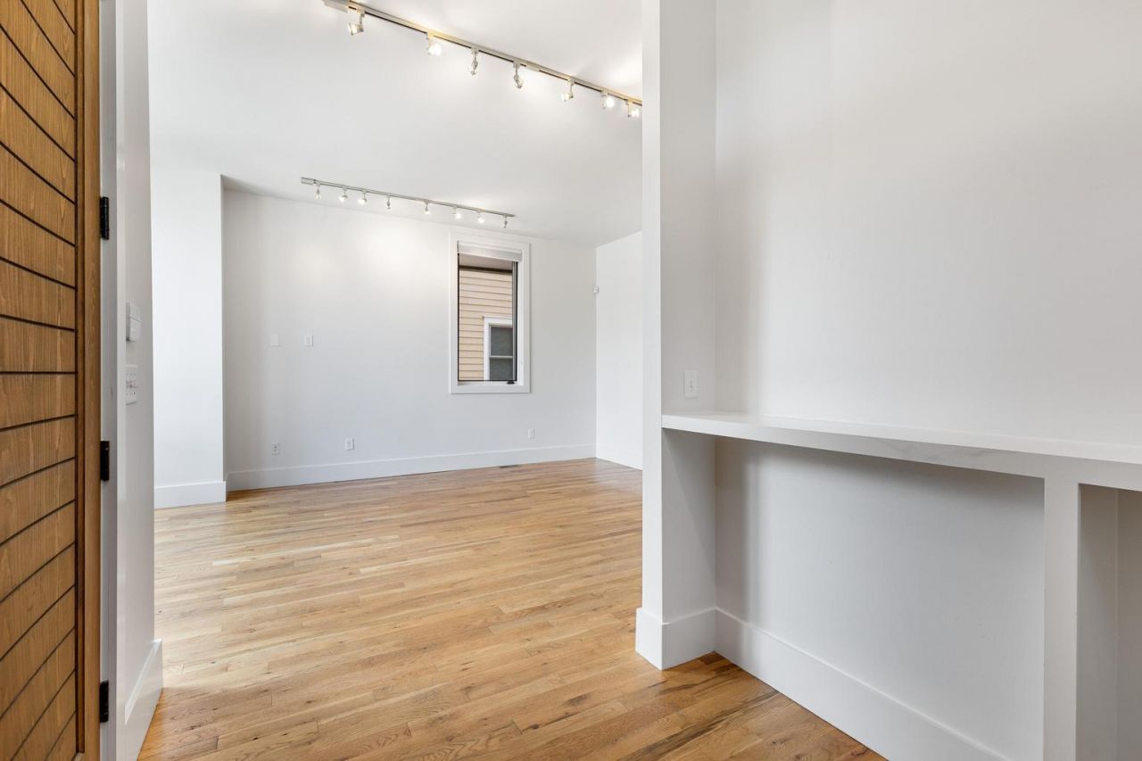 247 Rutledge Avenue Photo 5