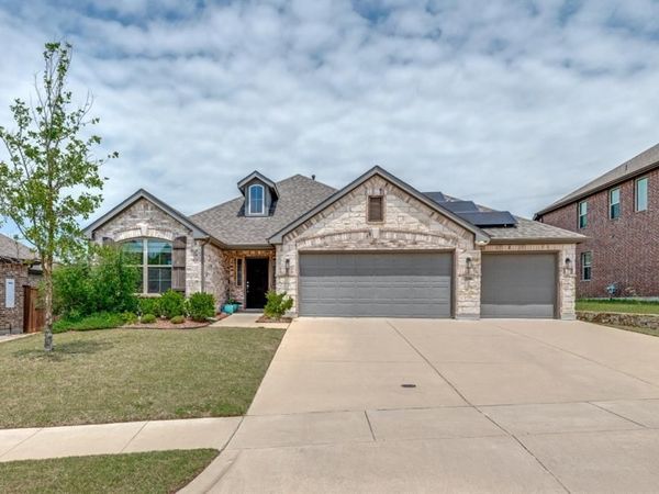 206 Highedge Drive, Fate, TX 75087