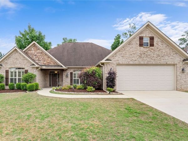3691 White Oaks Ridge, Tuscaloosa, AL 35406