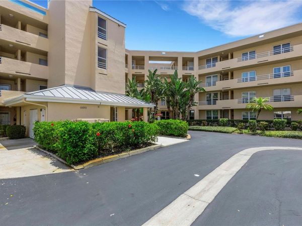 4480 FAIRWAYS BOULEVARD , Unit 208, BRADENTON, FL 34209