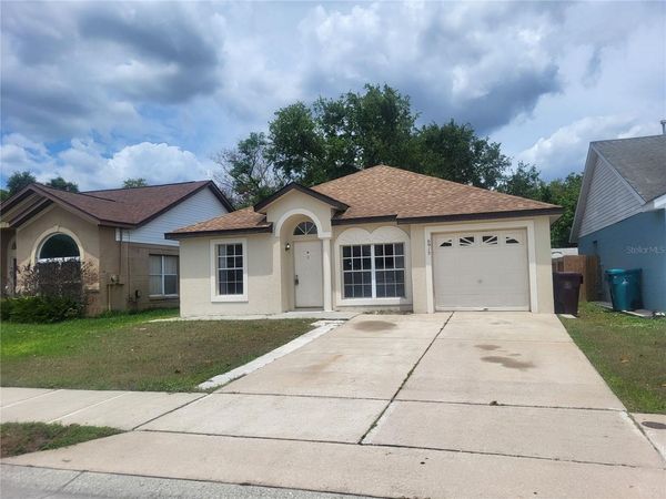 6913 LONG NEEDLE COURT , ORLANDO, FL 32822