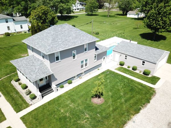 301 W 2nd Street , Gilman, IL 60938