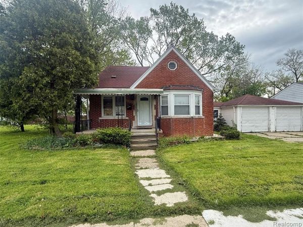 9030 Plainview Avenue, Detroit, MI 48228