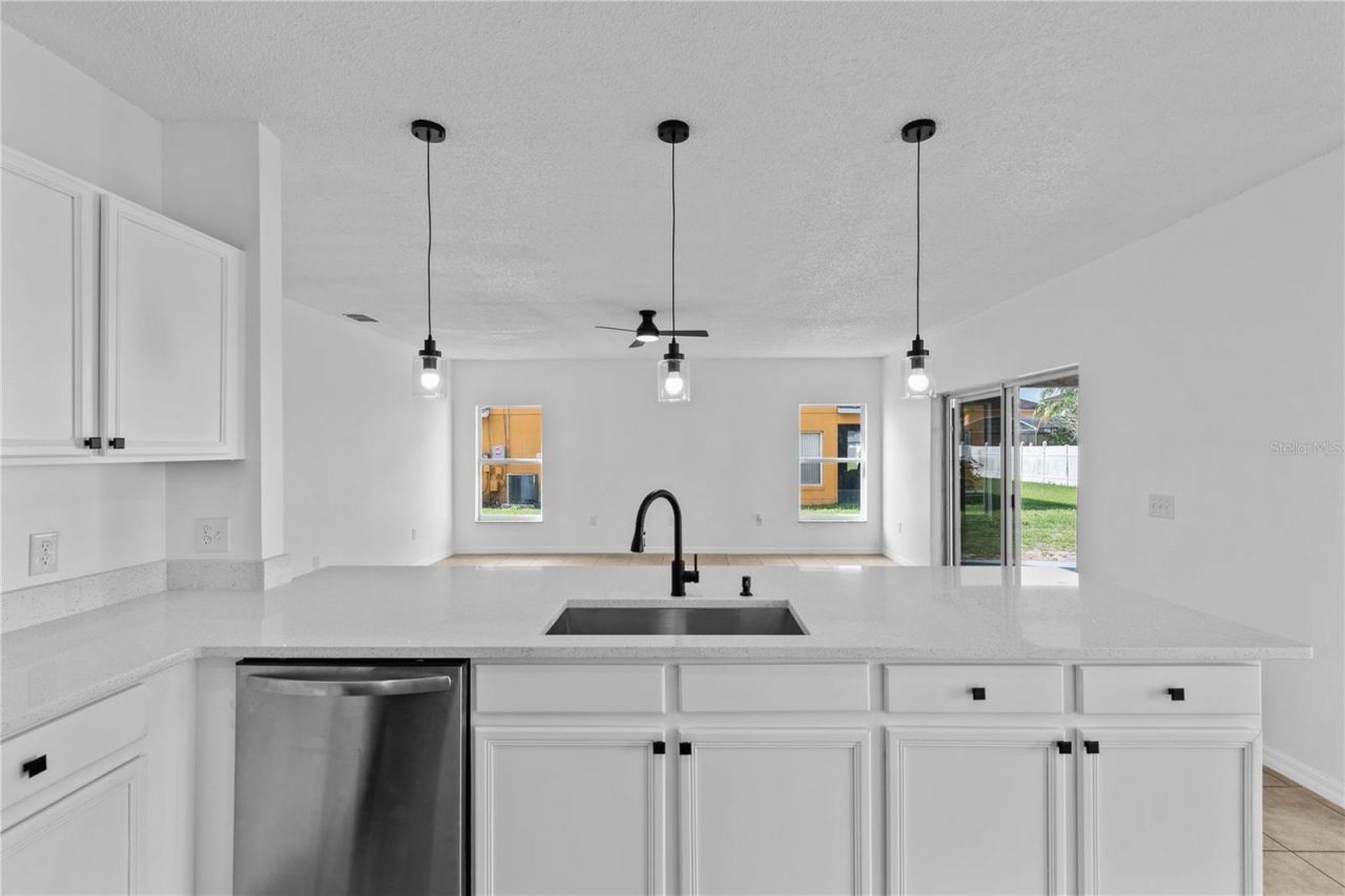 4556 Ficus Tree Road , Kissimmee, FL 34758 Photo