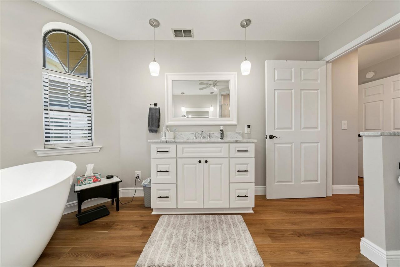 6219 Huntington Drive, Zephyrhills, FL 33542 Photo
