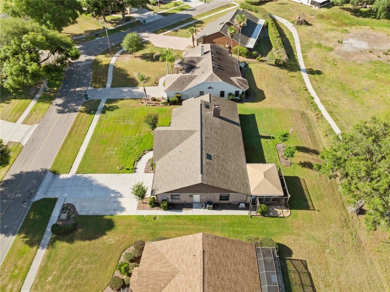 6219 Huntington Drive, Zephyrhills, FL 33542 Photo