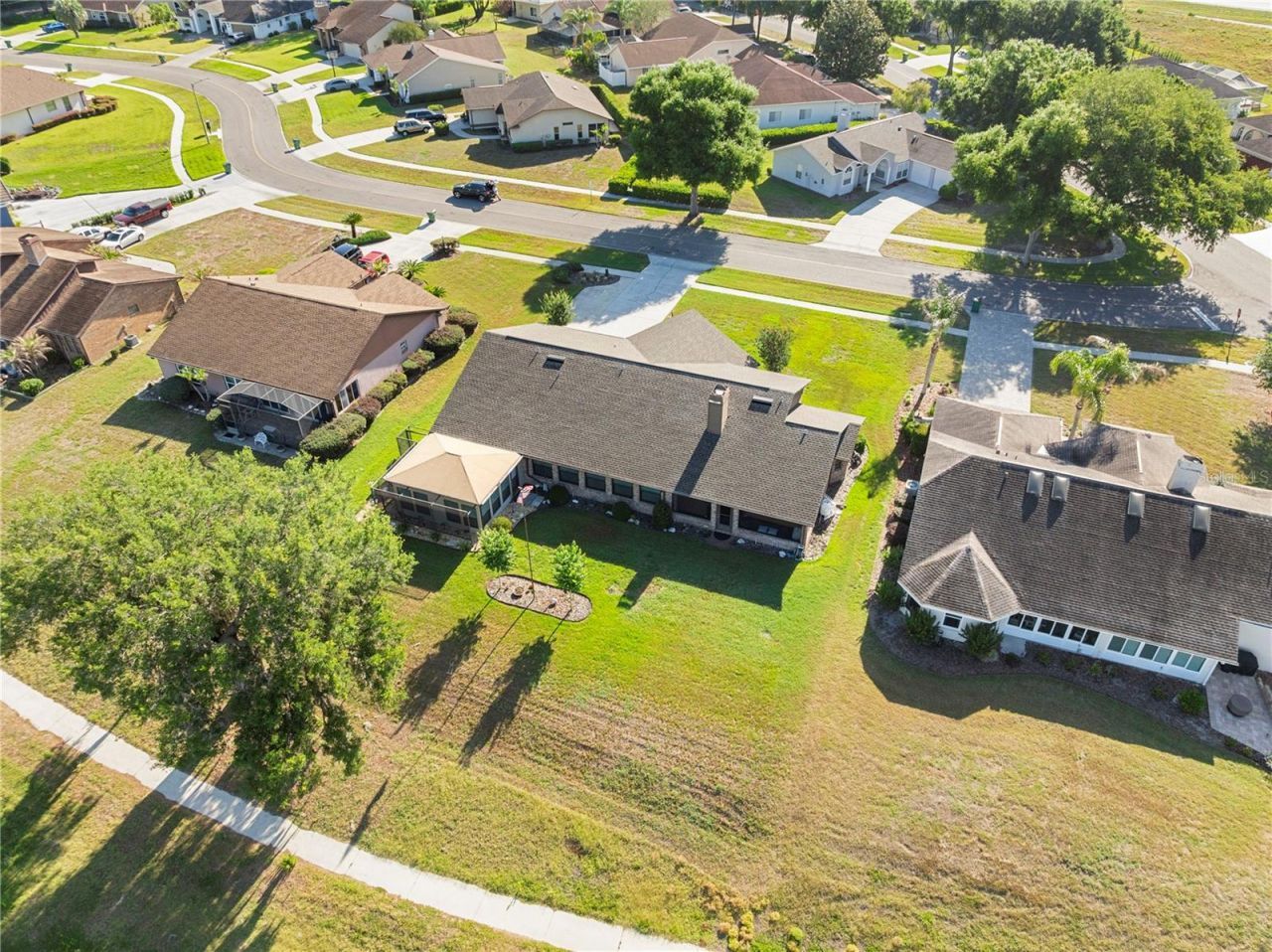 6219 Huntington Drive, Zephyrhills, FL 33542 Photo