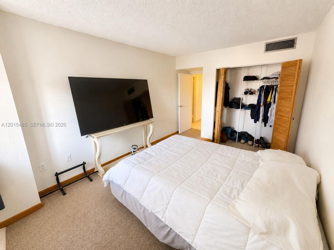 3375 N Country Club Dr , Unit 407, Aventura, FL 33180 Photo