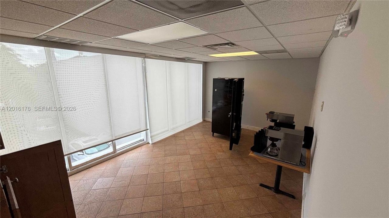 2740 E Oakland Park Blvd , Unit 207, Fort Lauderdale, FL 33306 Photo
