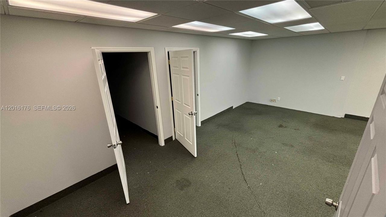 2740 E Oakland Park Blvd , Unit 207, Fort Lauderdale, FL 33306 Photo