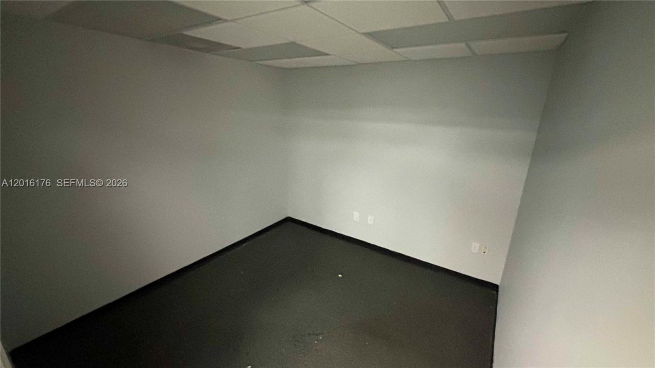 2740 E Oakland Park Blvd , Unit 207, Fort Lauderdale, FL 33306 Photo