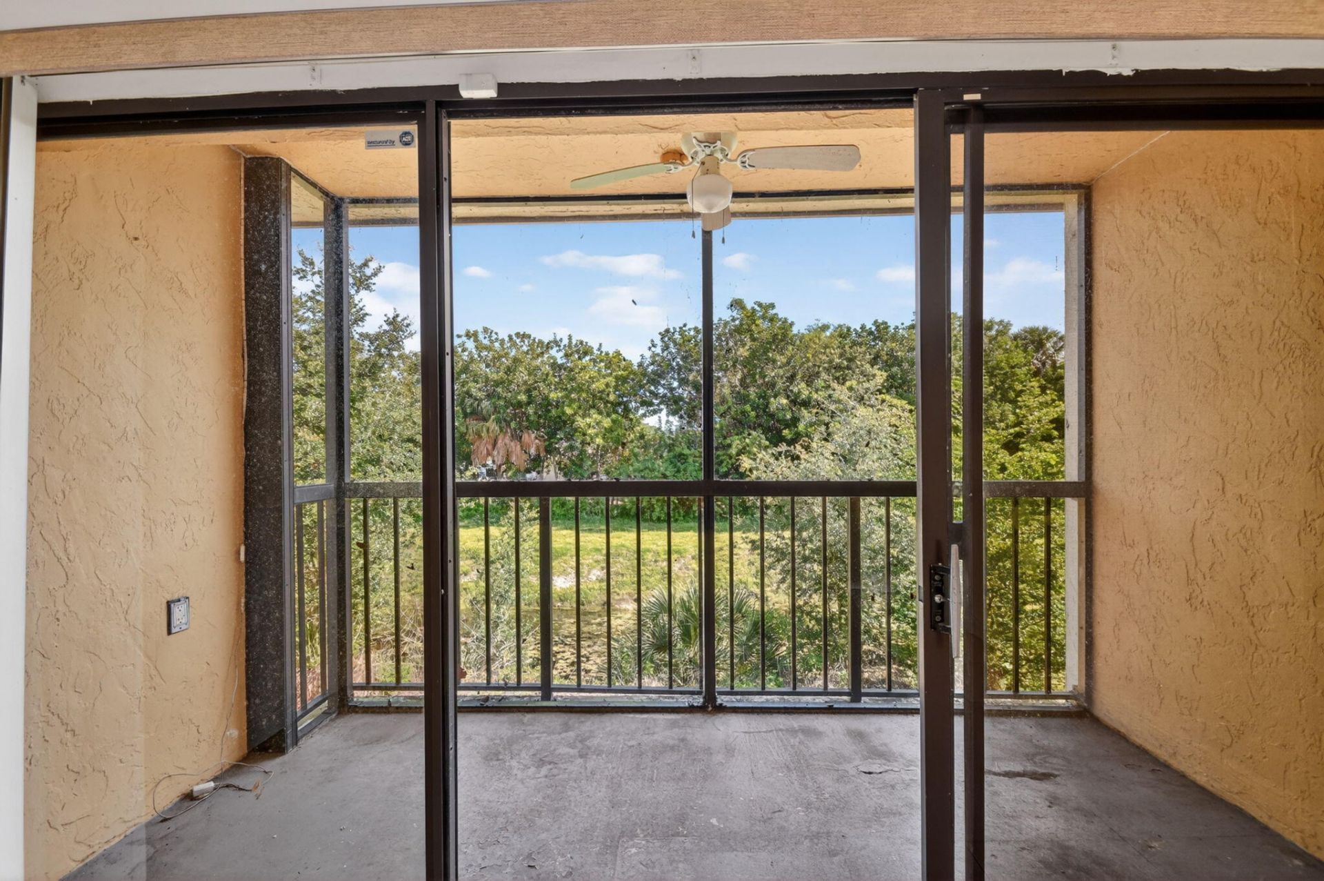 1681 Balfour Point Drive, Unit F, West Palm Beach, FL 33411 Photo