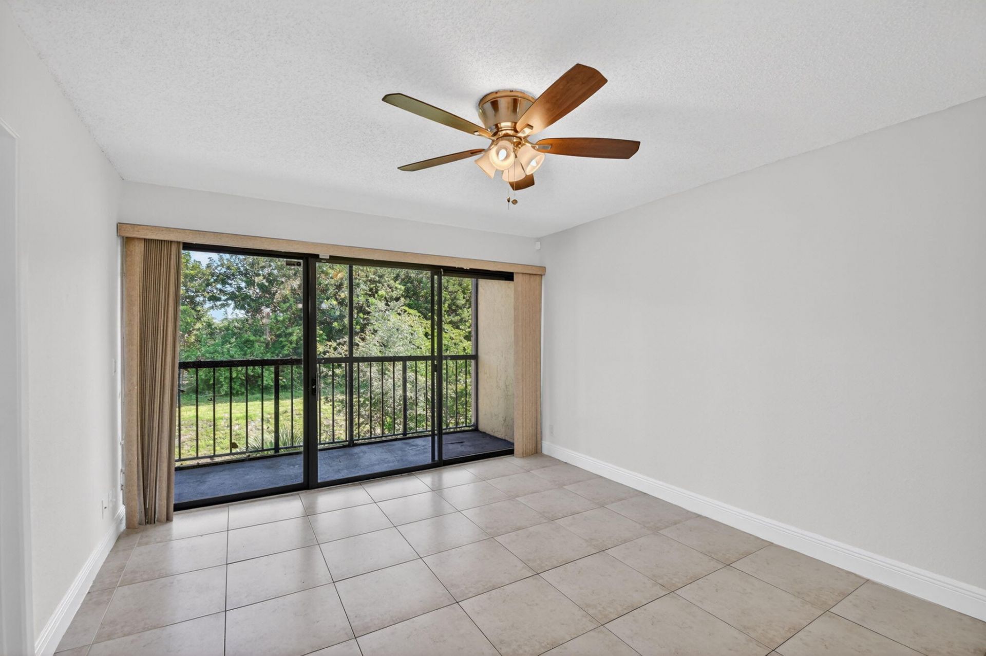 1681 Balfour Point Drive, Unit F, West Palm Beach, FL 33411 Photo