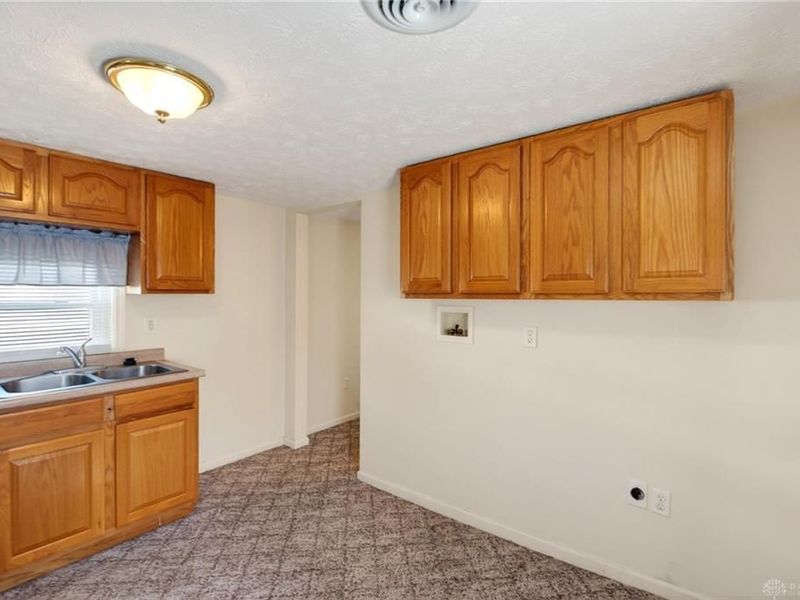 215 W Monument Street, Pleasant Hill, OH 45359 Photo 5