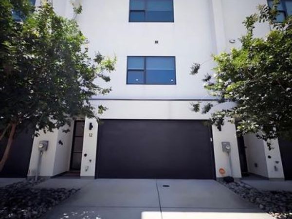 13001 Hutton Drive, Unit 12, Farmers Branch, TX 75234