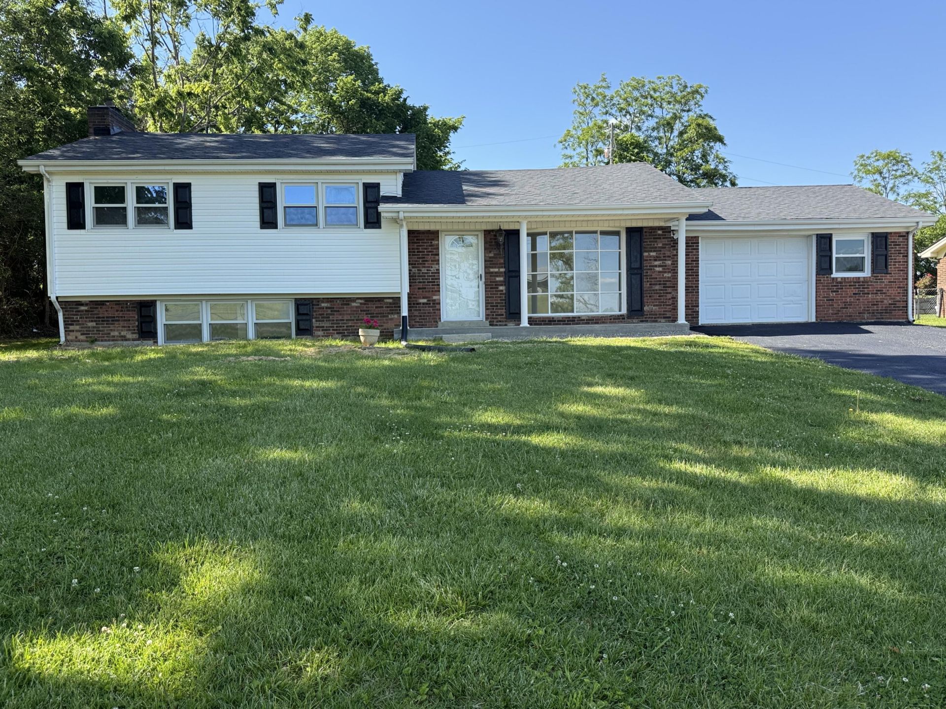 3398 Mackville Road, Harrodsburg, KY 40330 Main Photo