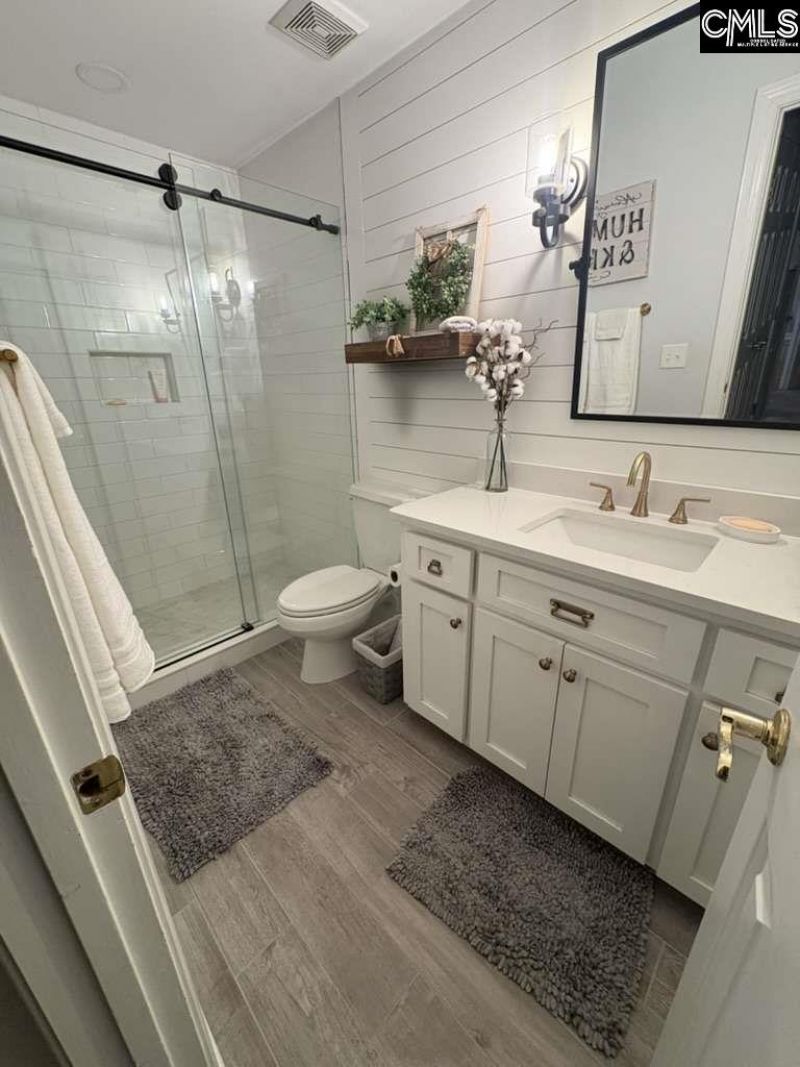 204 Secret Cove Drive Photo 24