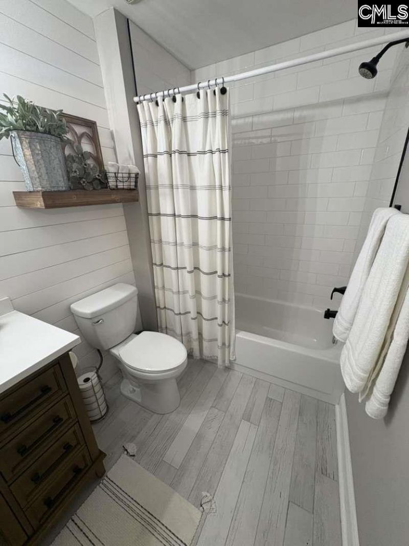 204 Secret Cove Drive Photo 28