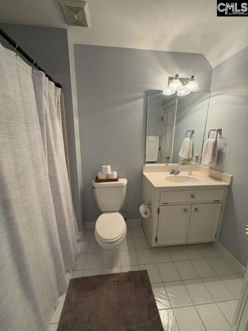 204 Secret Cove Drive Photo 31