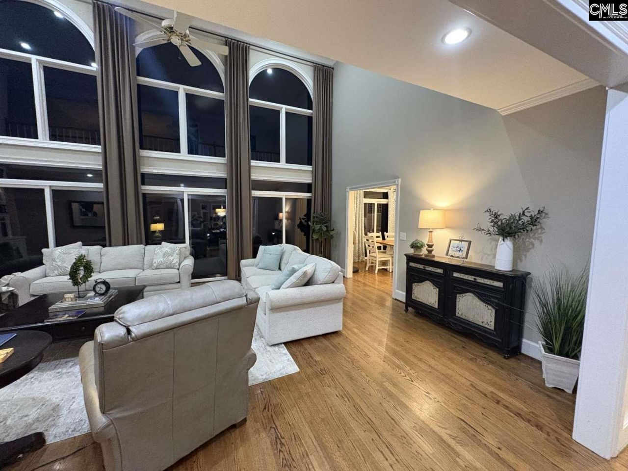 204 Secret Cove Drive Photo 4