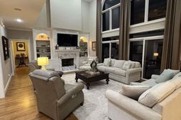 204 Secret Cove Drive photo 4