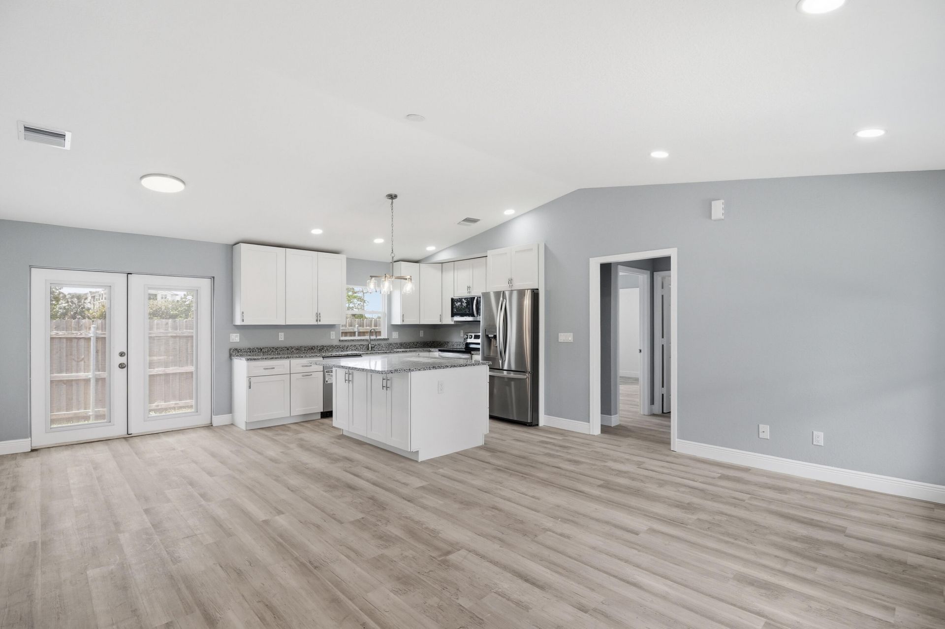 2805 SE Carroll Street, Stuart, FL 34997 Photo