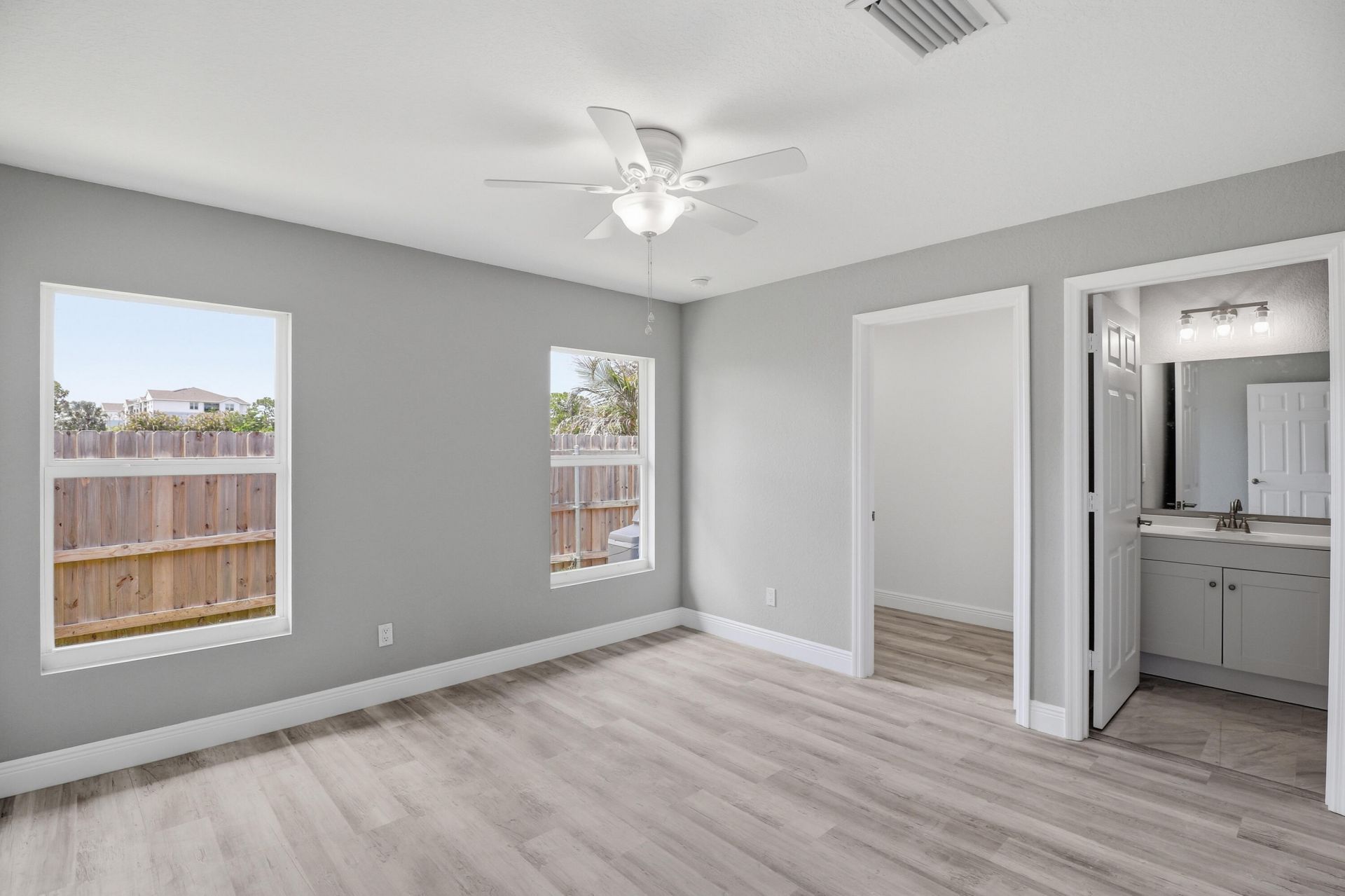 2805 SE Carroll Street, Stuart, FL 34997 Photo
