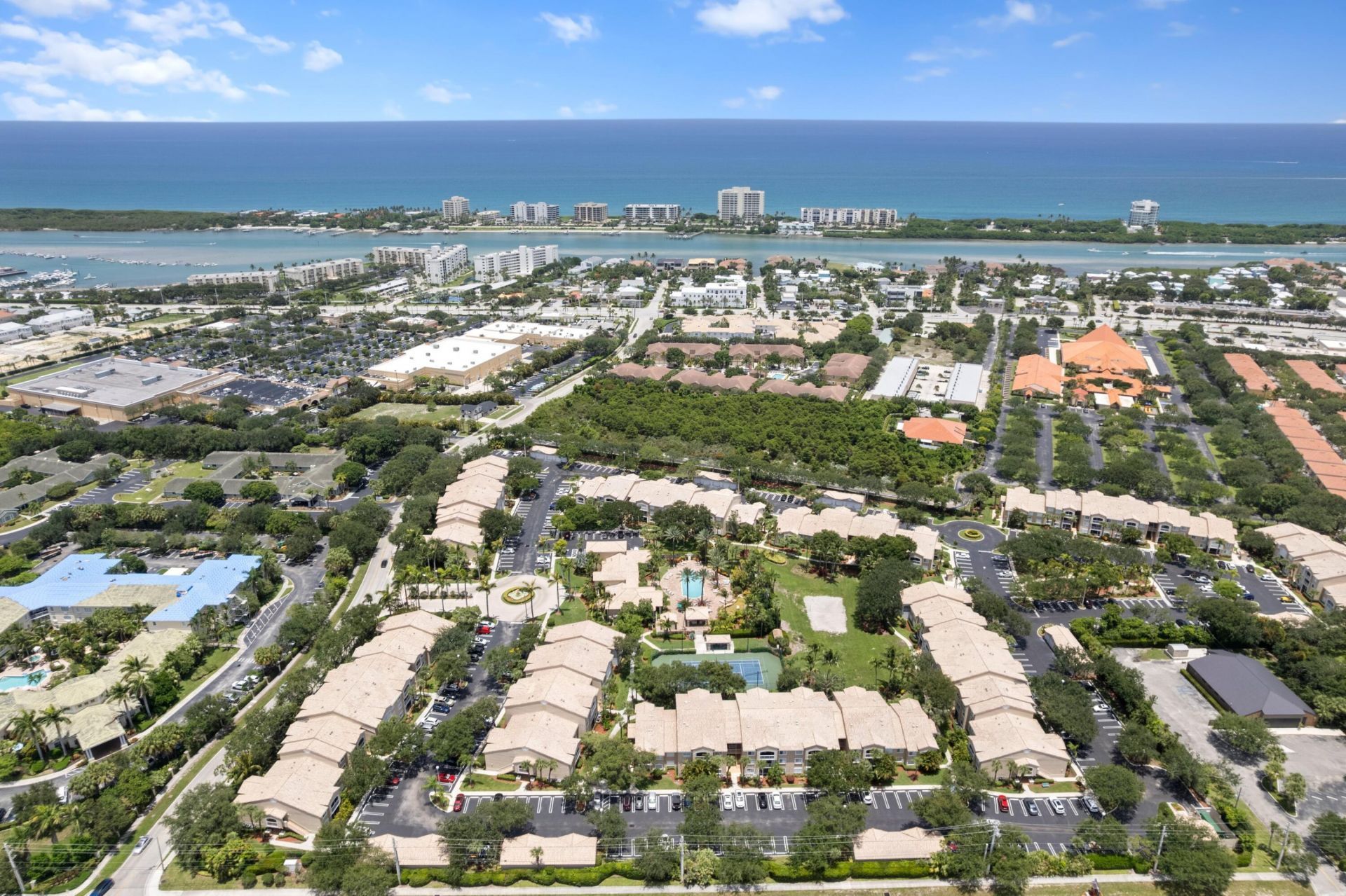 272 Village Boulevard, Unit 7109, Tequesta, FL 33469 Photo