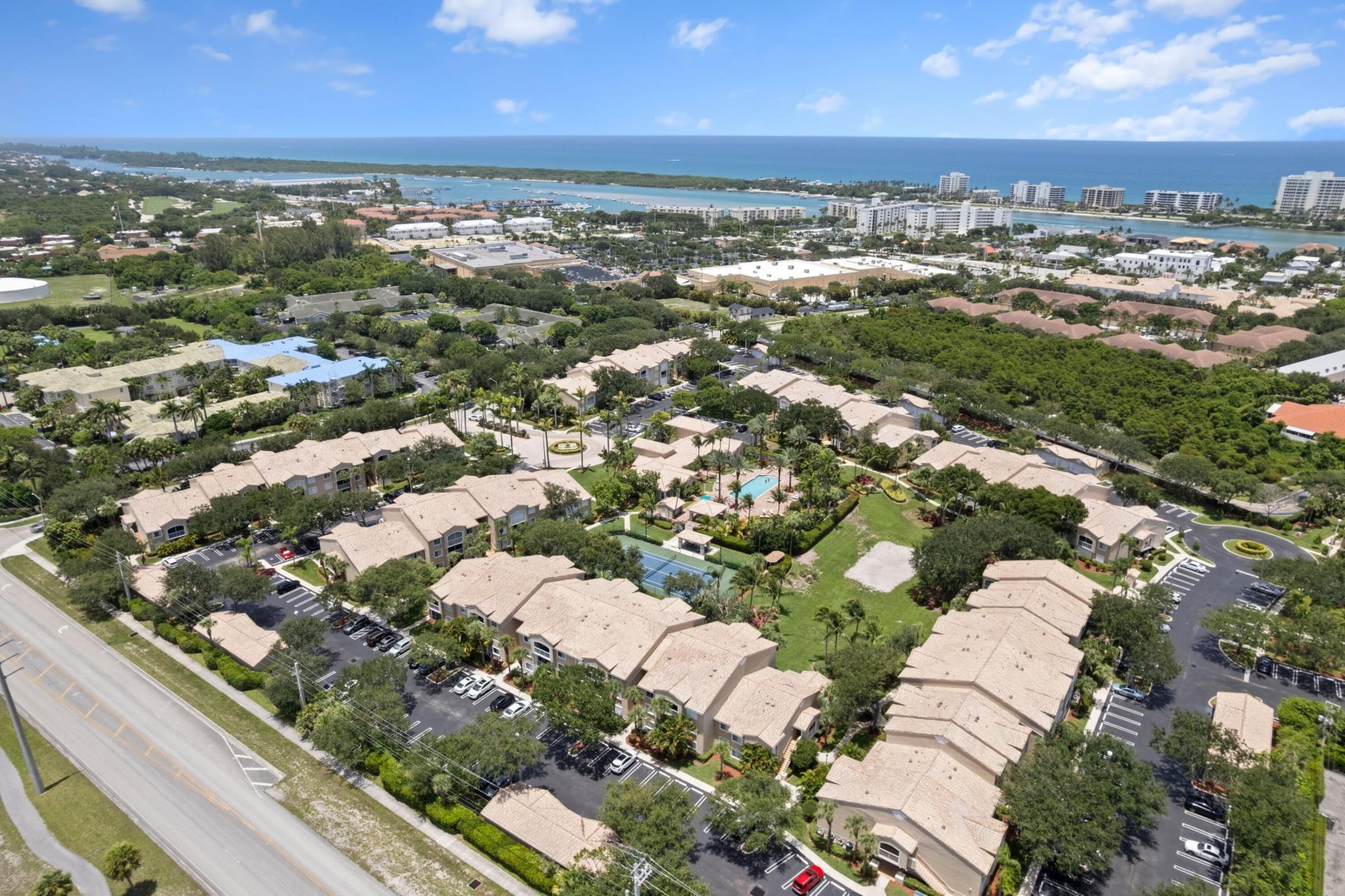 272 Village Boulevard, Unit 7109, Tequesta, FL 33469 Photo